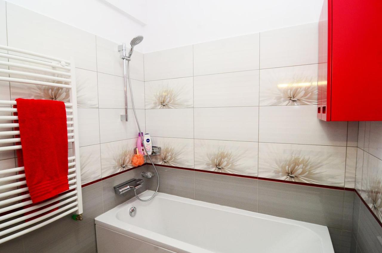 Luxury Apartment By The Park / Arch Of Triumph Bucharest Luaran gambar